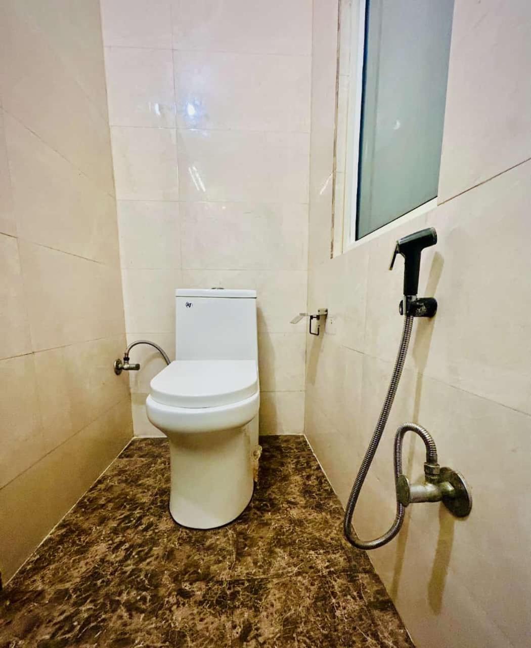 Hotel Airport City Ню Делхи Екстериор снимка