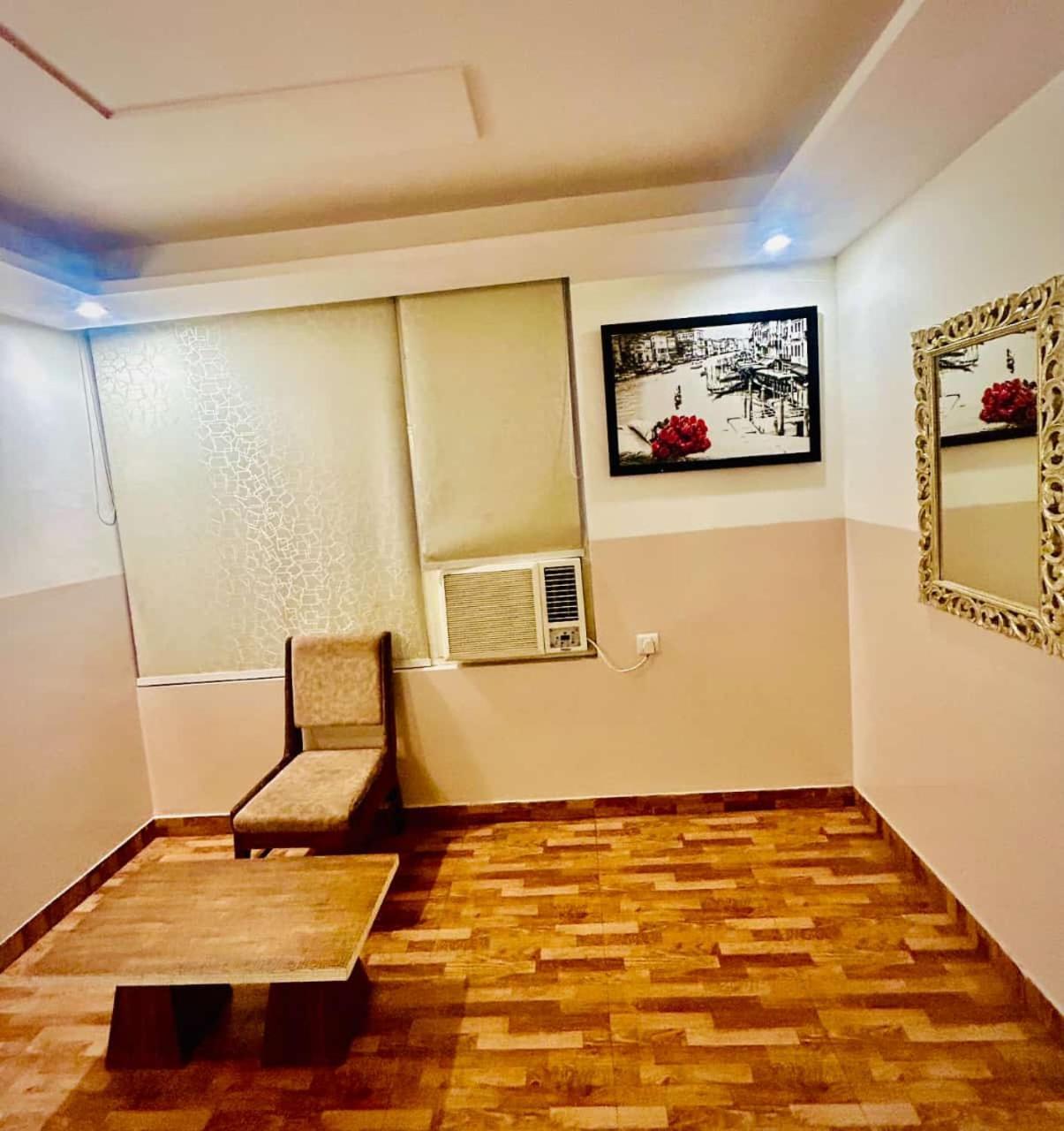 Hotel Airport City Ню Делхи Екстериор снимка